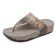 Hausschuhe Sommer Neue Strand Slides Wedges Plattform Weiche Flip-Flops Dicke Unterseite Bequeme Mode Damenschuhe