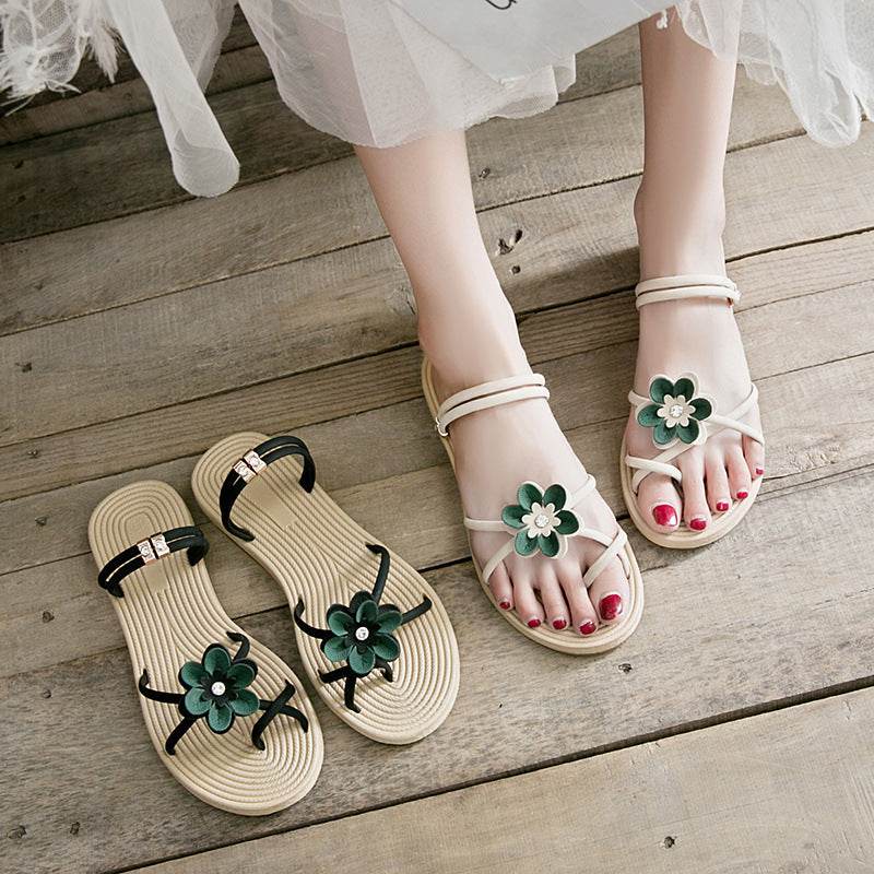 Flat sandals and slippers - Mubimart