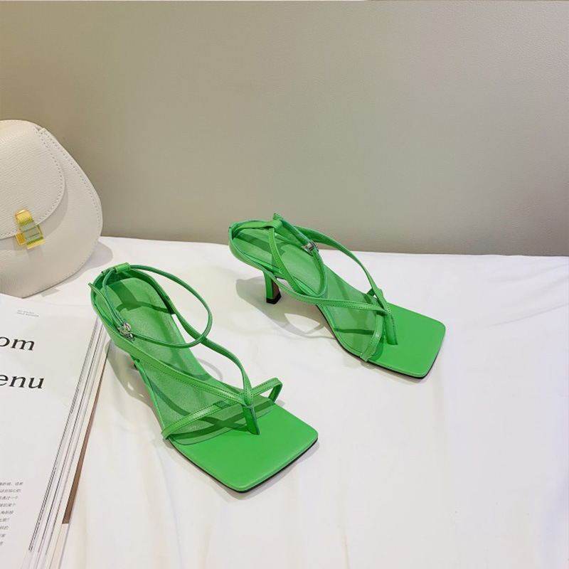 Flat Flip Flops - Mubimart