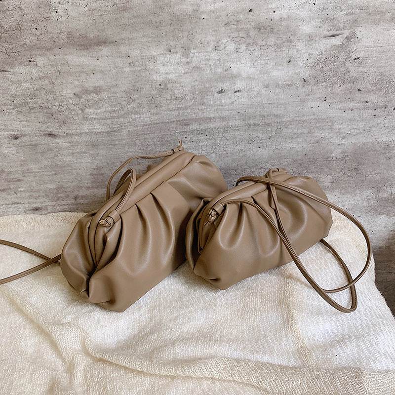 Women Simple Dumplings Messenger Bag - Mubimart