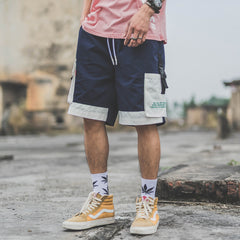 Multi-pocket cargo shorts