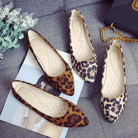 Leopard-print pointed toe flats - Mubimart
