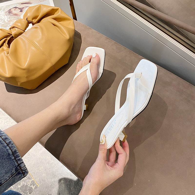 Comfortable with flip-flops - Mubimart