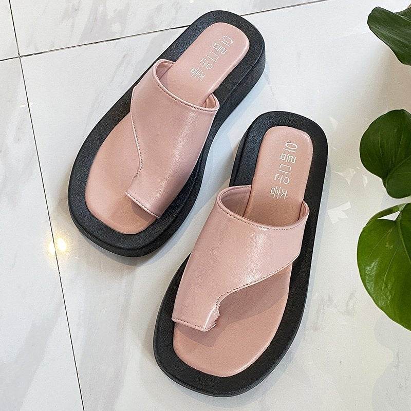 Flat-bottomed Beach Flip Flops - Mubimart