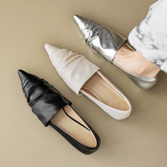 Pointed-toe Low Heel Flat Shoes Black Creamy-white - Mubimart