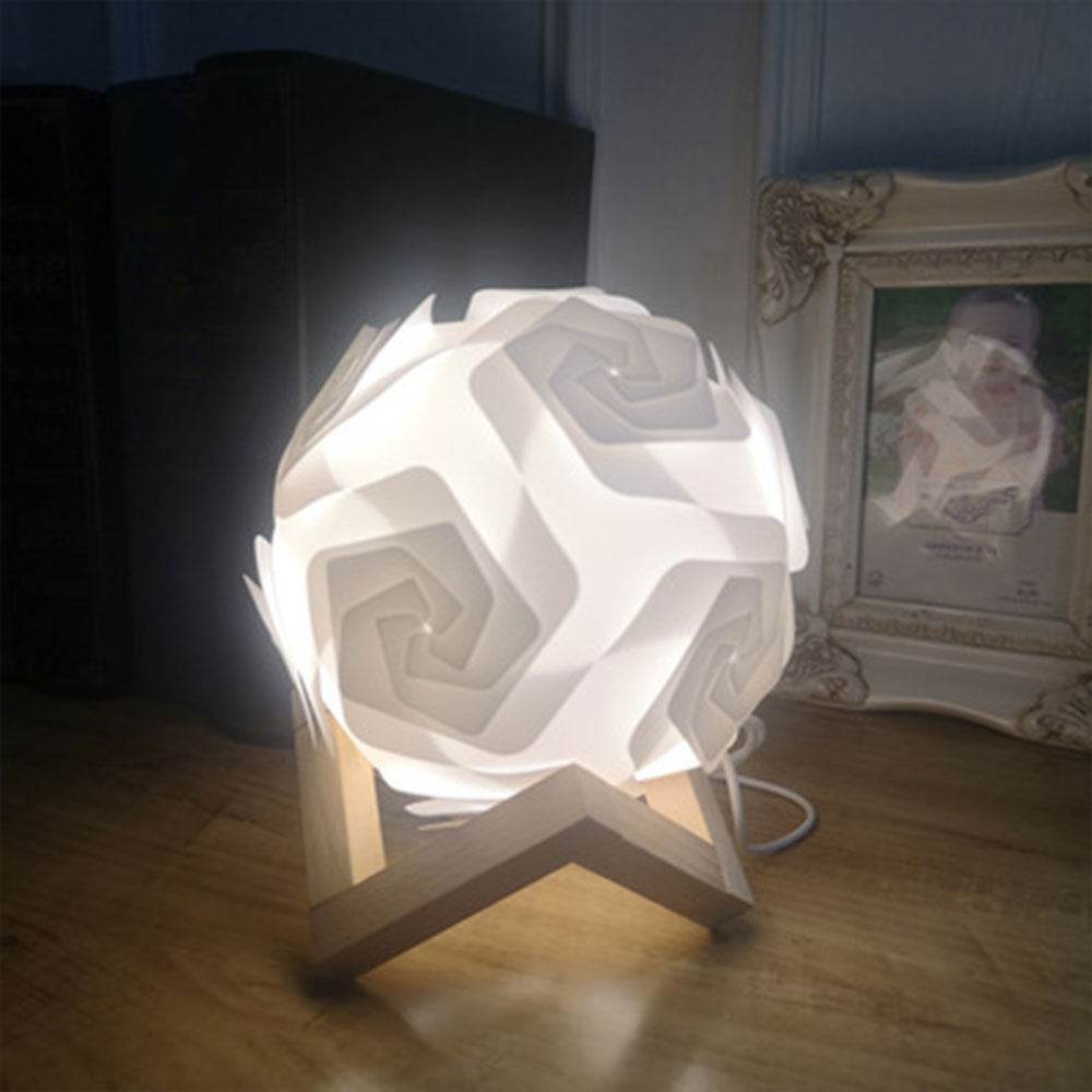 Bedside Moon Spherical Simple Small Table Lamp - Mubimart