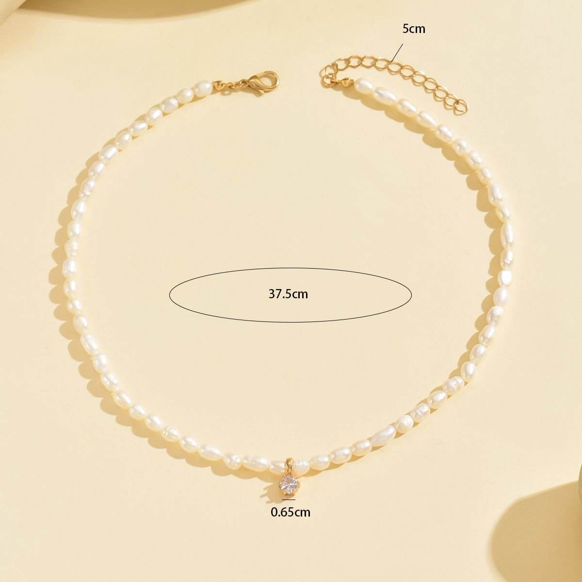 Elegant Freshwater Pearl Choker Necklace With Diamond Pendant - Stylish And Feminine Jewelry For Young Women - Mubimart