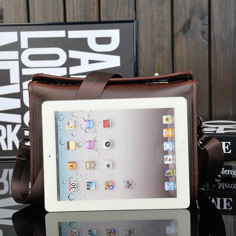 The original Crazy Horse male bag wholesale Mens retro single shoulder bag double twist lock bag design trends - Mubimart