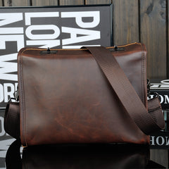 The original Crazy Horse male bag wholesale Mens retro single shoulder bag double twist lock bag design trends