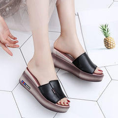 Leather platform sandals for women