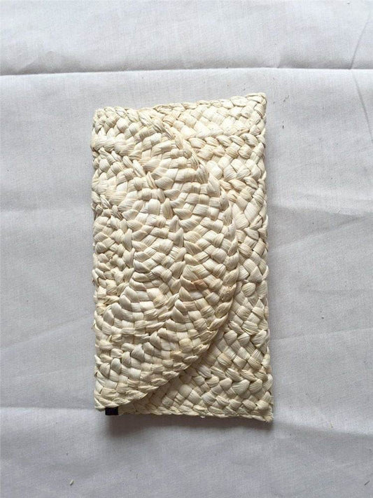 Hand-woven clutch - Mubimart