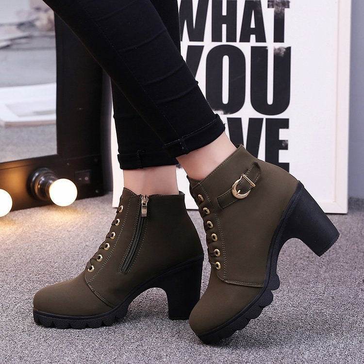 Cross strappy booties with Martin boots - Mubimart
