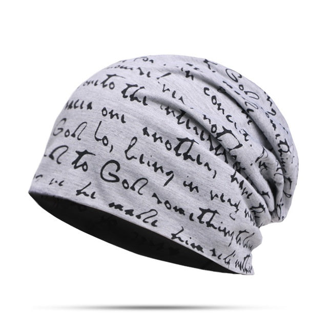 Beanie-Mütze mit englischem Alphabet