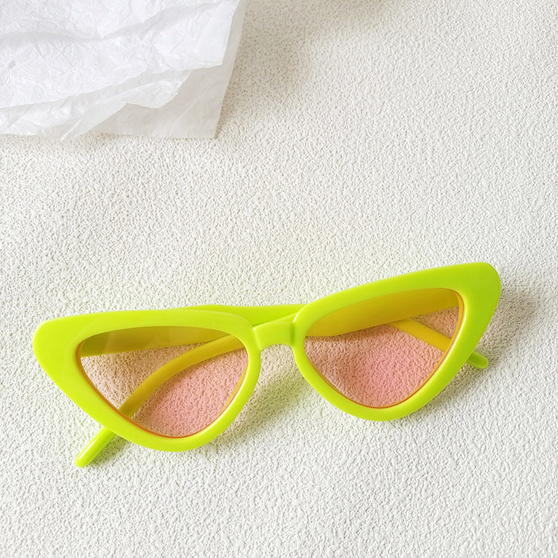 Retro Personalized Cat Eye Sunglasses Round Face High-grade Red Style Plain Face Personalized Glasses - Mubimart