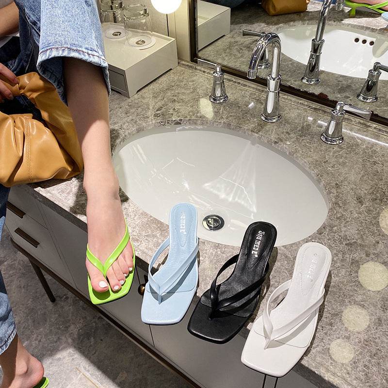 Comfortable with flip-flops - Mubimart