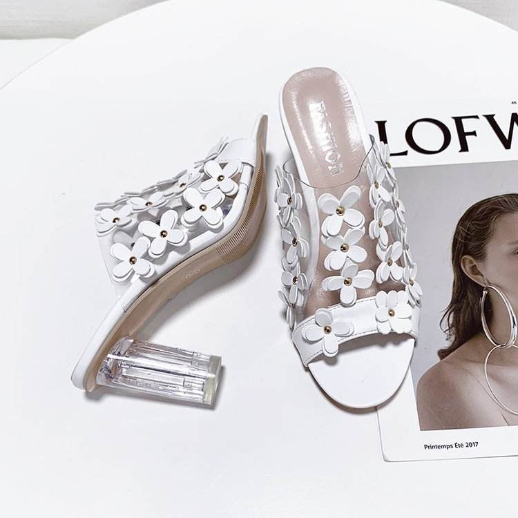 Slotted flower PVC block heel shoes - Mubimart