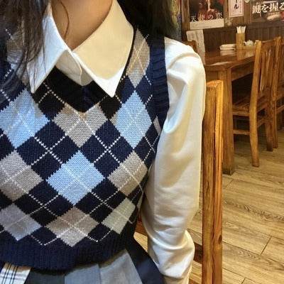 Outside Stacking To Wear Plaid Sweater Vest - Mubimart