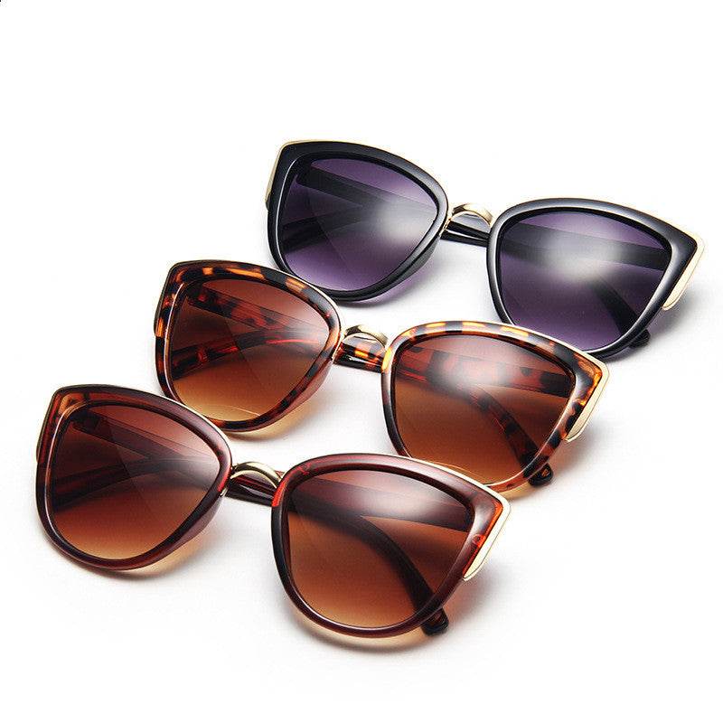 Ladies retro cat eye sunglasses - Mubimart