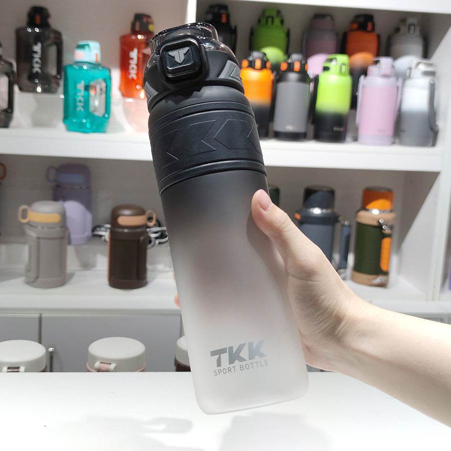 Large Capacity High Temperature Resistant Plastic Sports Bottle Good-looking Student Men's Gift - Mubimart