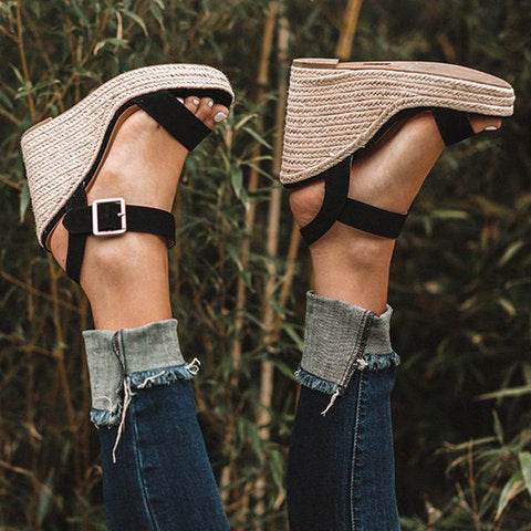Snake print wedge sandals - Mubimart