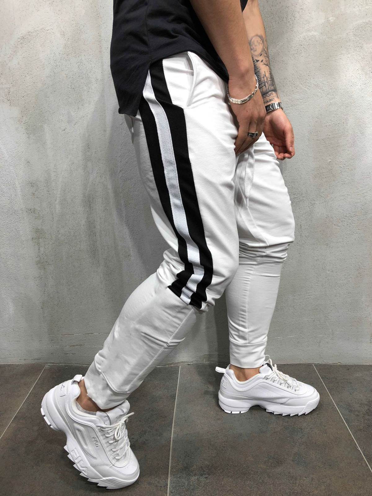 Black Sweatpants With Yellow Stripes - Mubimart