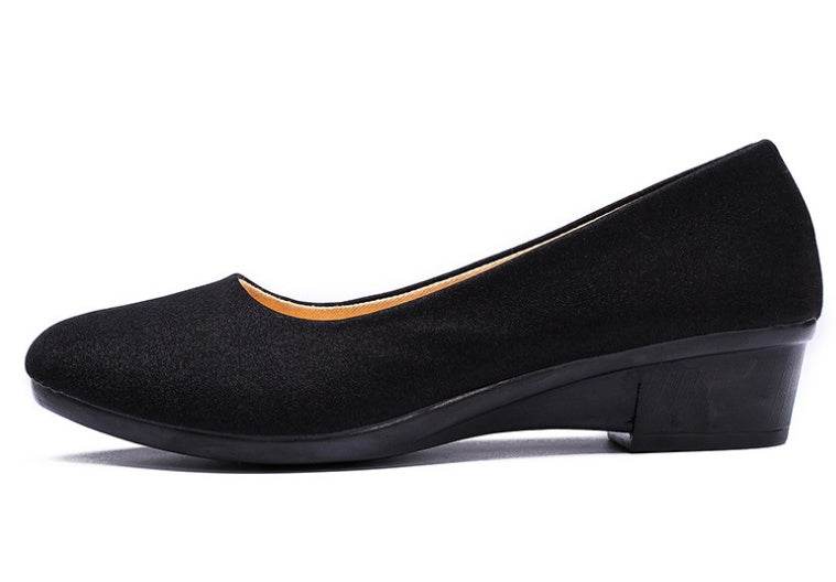 Cloth shoes wedge heel low heel work shoes soft bottom mother shoes - Mubimart