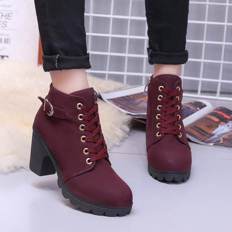 Cross strappy booties with Martin boots - Mubimart
