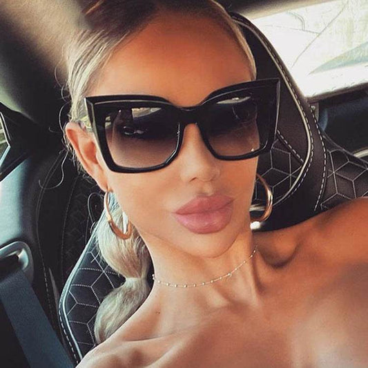 Women's Fashion Catwalk Large Frame Cat Eye Sunglasses - Mubimart