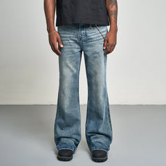 Schlankmachende Bootcut-Jeans mit Farbverlauf und weitem Bein