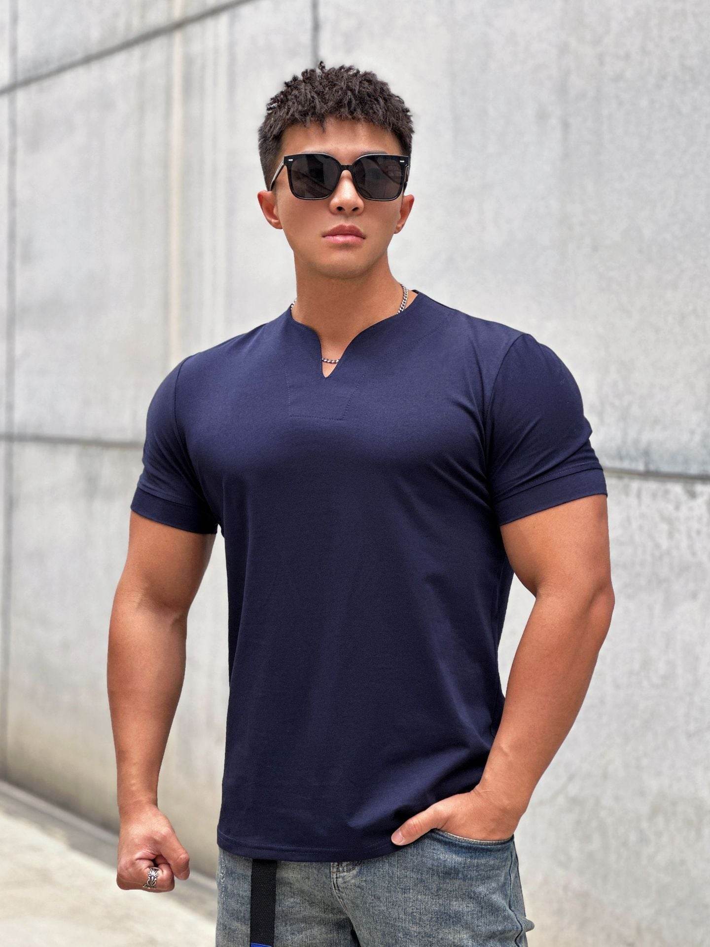 Men's Fashion Loose V-neck Short-sleeved Shirt Workout Exercise T-shirt - Mubimart