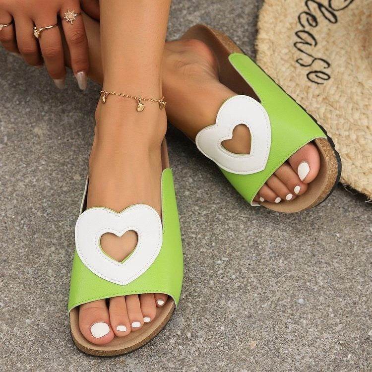 New Hollow Love Sandals With Heart-shape Design Fashion Summer Flat Slides Shoes Casual Vacation Beach Slippers For Women - Mubimart