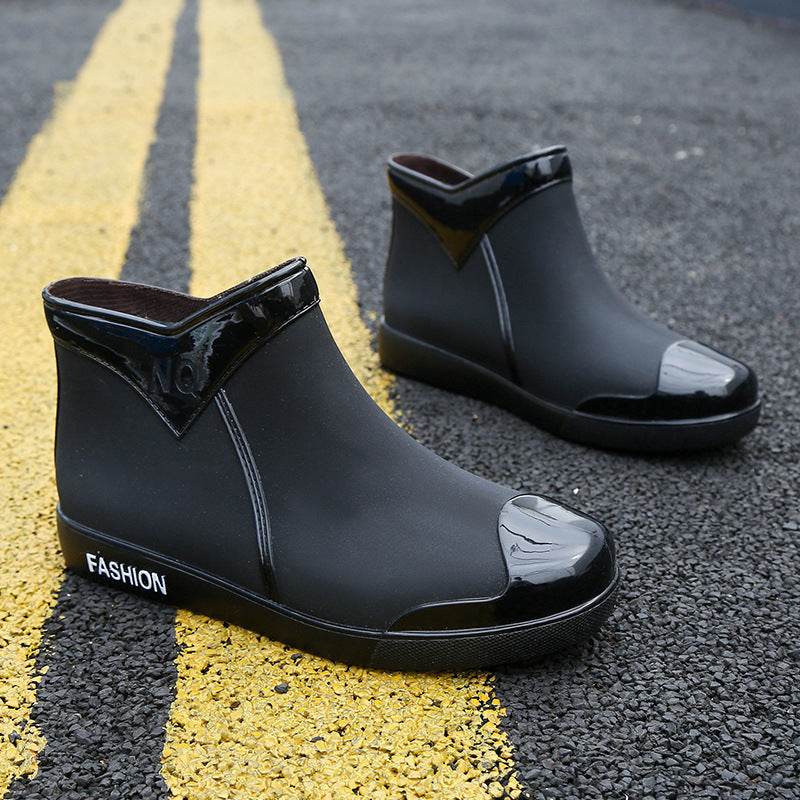 Medium Waterproof And Anti-skid Water Shoes - Mubimart