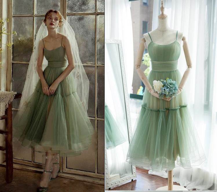 Green Ladies Holiday Slip Dress - Mubimart