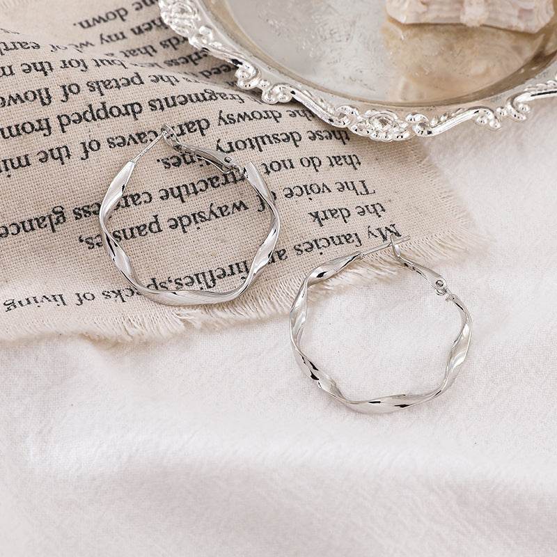 Metal hoop earrings - Mubimart