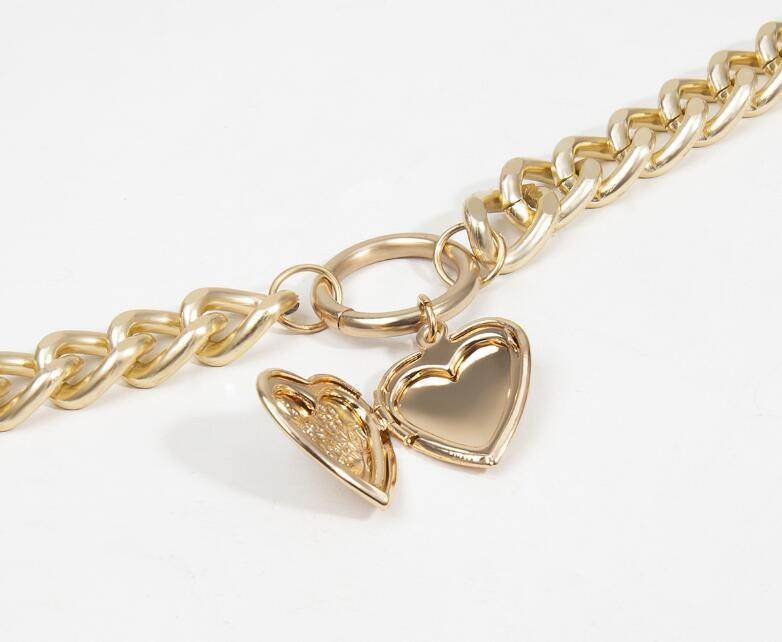 Metal Heart Choker Necklace For Women - Mubimart