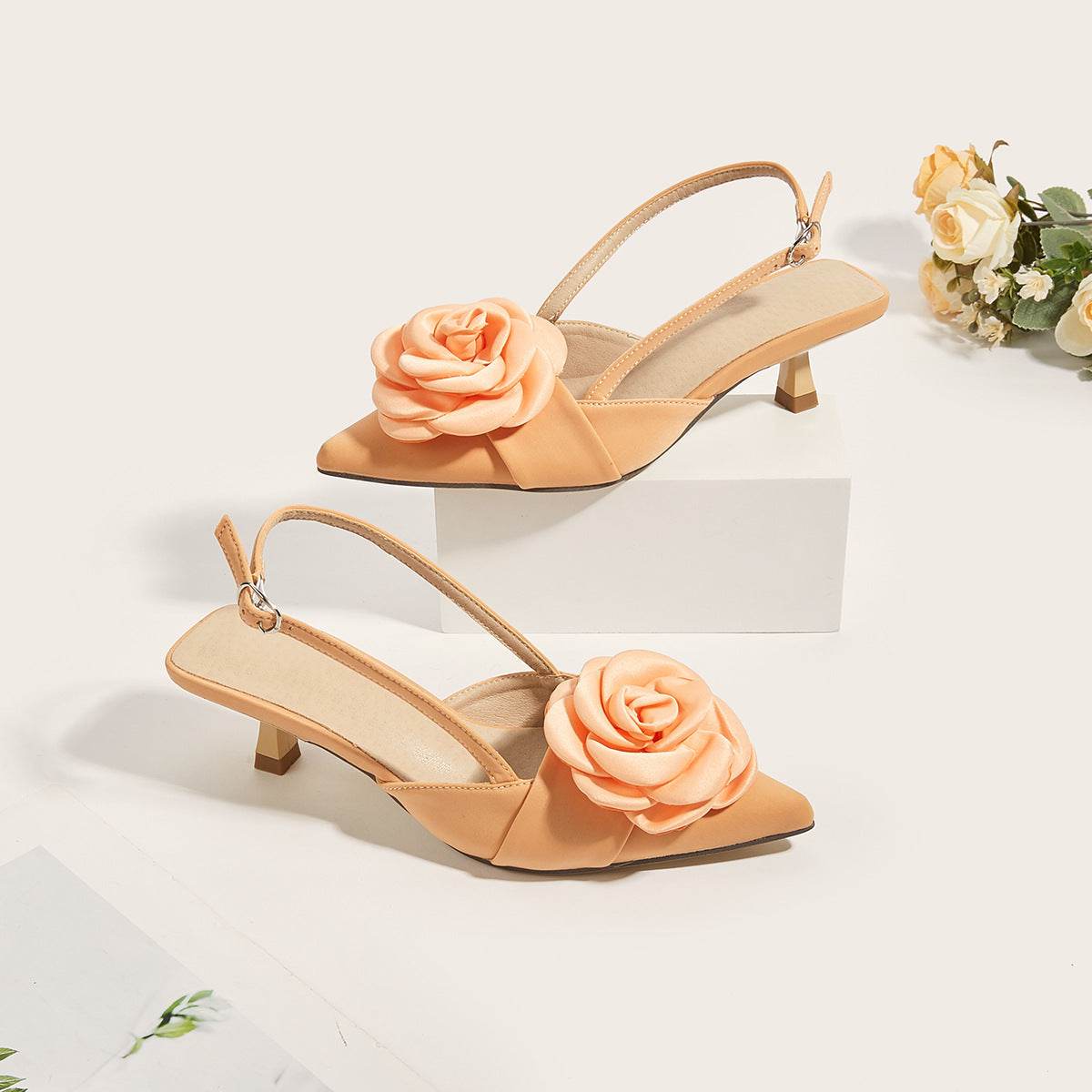 Three-dimensional Flower Decoration Kitten Heel Shoes Women's Elegant Closed Toe Back Empty - Mubimart