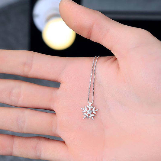 Diamond Snowflake Necklace Women Clavicle Chain - Mubimart