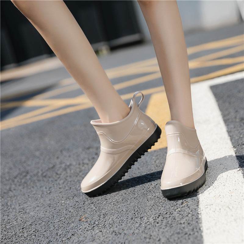 Four Seasons Rain Boots Women Short Tube Plus Velvet Rain Boots Fashion Waterproof Shoes - Mubimart