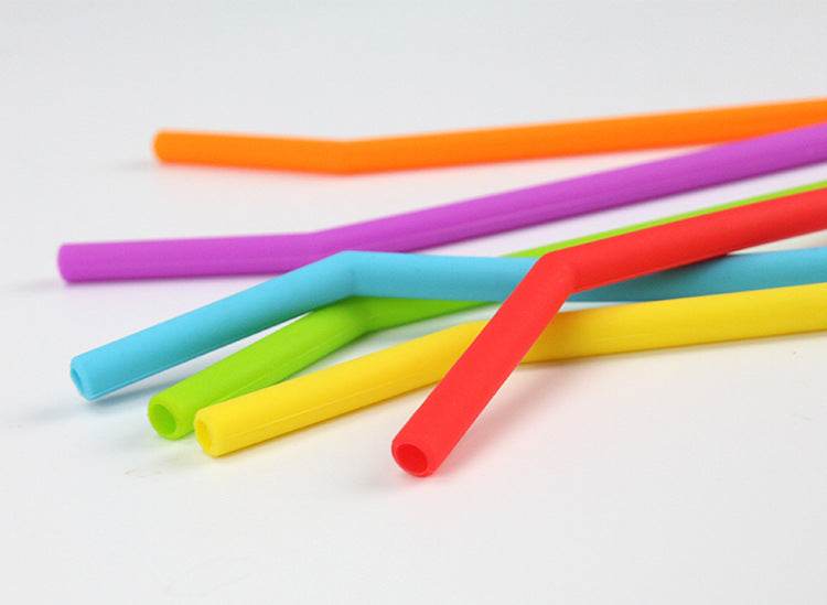 6-piece Super Soft Food Grade Silicone Straws Set - Mubimart