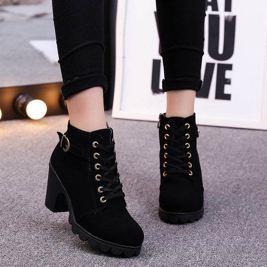 Cross strappy booties with Martin boots - Mubimart