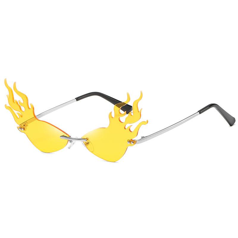 Triangle cat eye flame style sunglasses - Mubimart