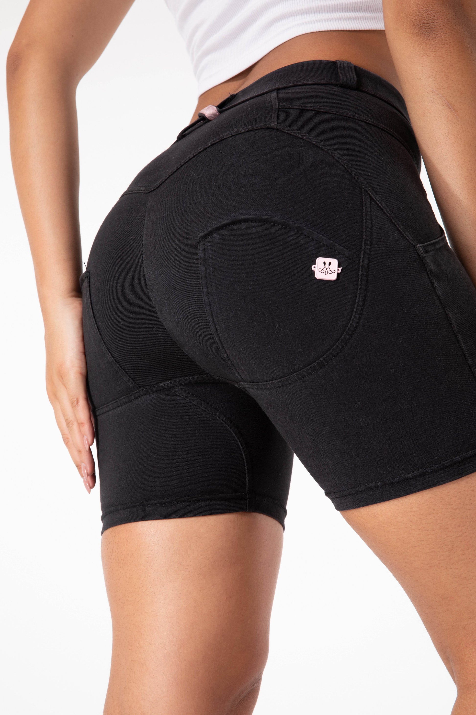 Shascullfites Melody black stretch jeans women elastic waist jeans denim shorts for women - Mubimart