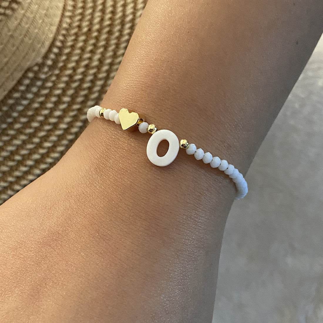 26 Letters White Shell Beaded Bracelet Women Metal Love Design Bracelet Jewelry - Mubimart