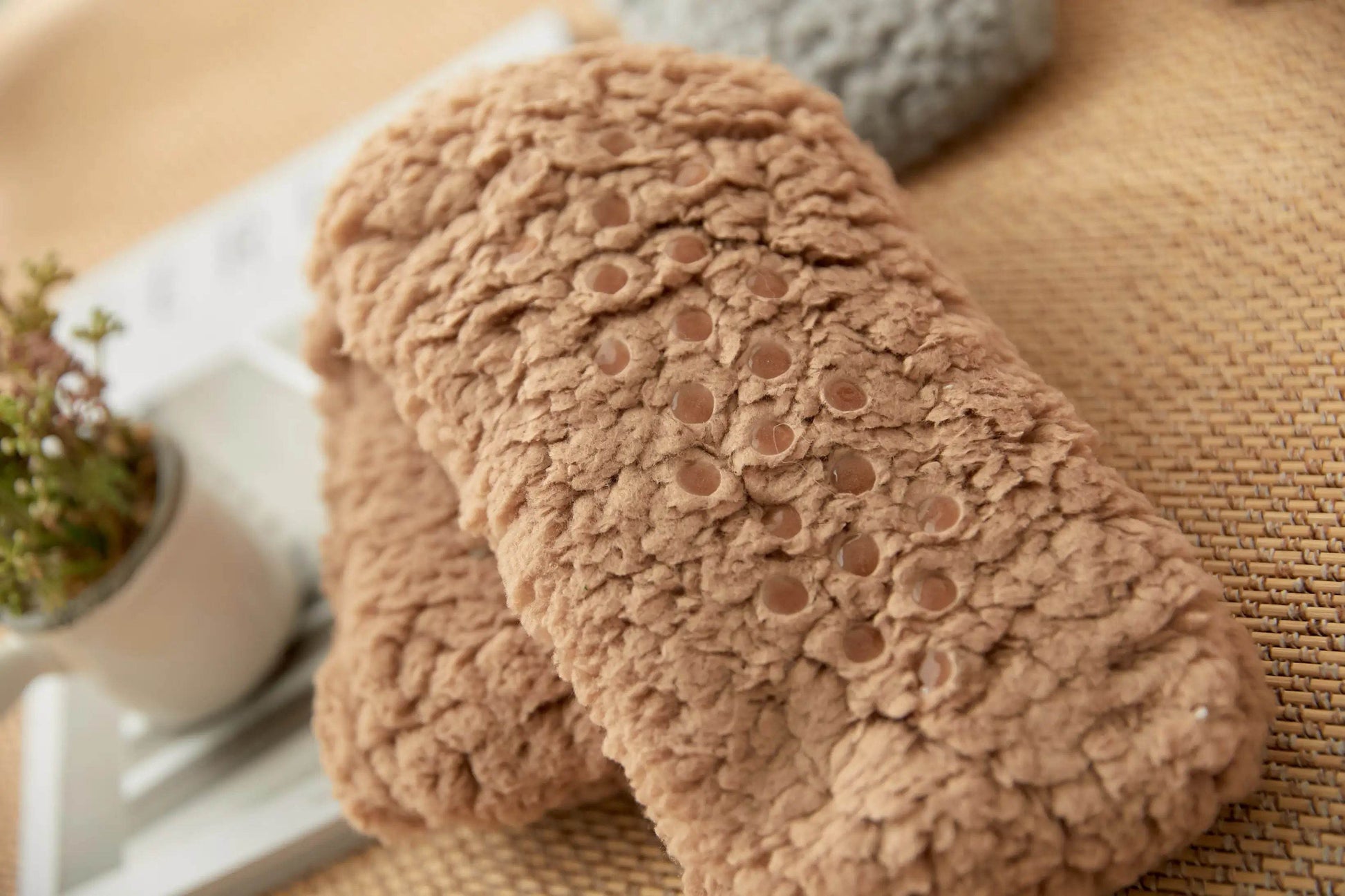 Cartoon Floor Winter Thick Polyester Fleece Fluffy Microfiber Women Fuzzy Socks Funny Fuzzy Dog Slipper Socks For Women Cute Fluffy Thick Warm Winter Socks Microfiber Soft Home Socks Christmas Gift - Mubimart