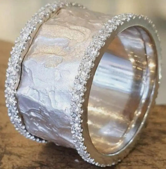 Drawing Craft Irregular Wave Pattern Wide Ring