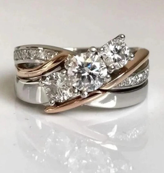 Creative Female Zircon Color Separation Ring