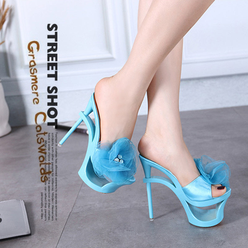 Slip-on stiletto heel pumps