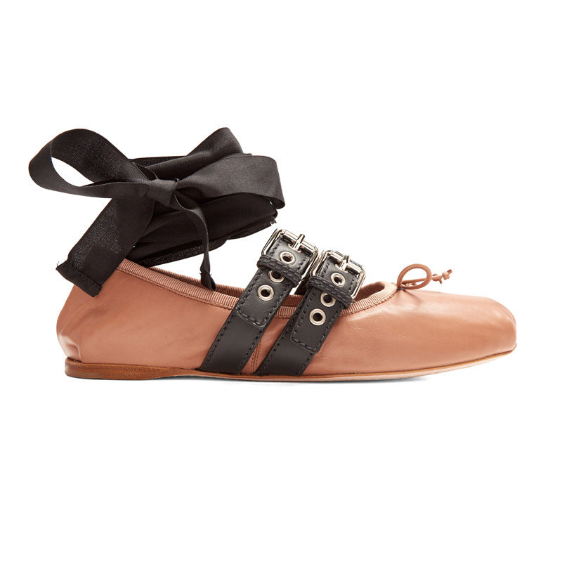 Ballet flats with round head belt buckle