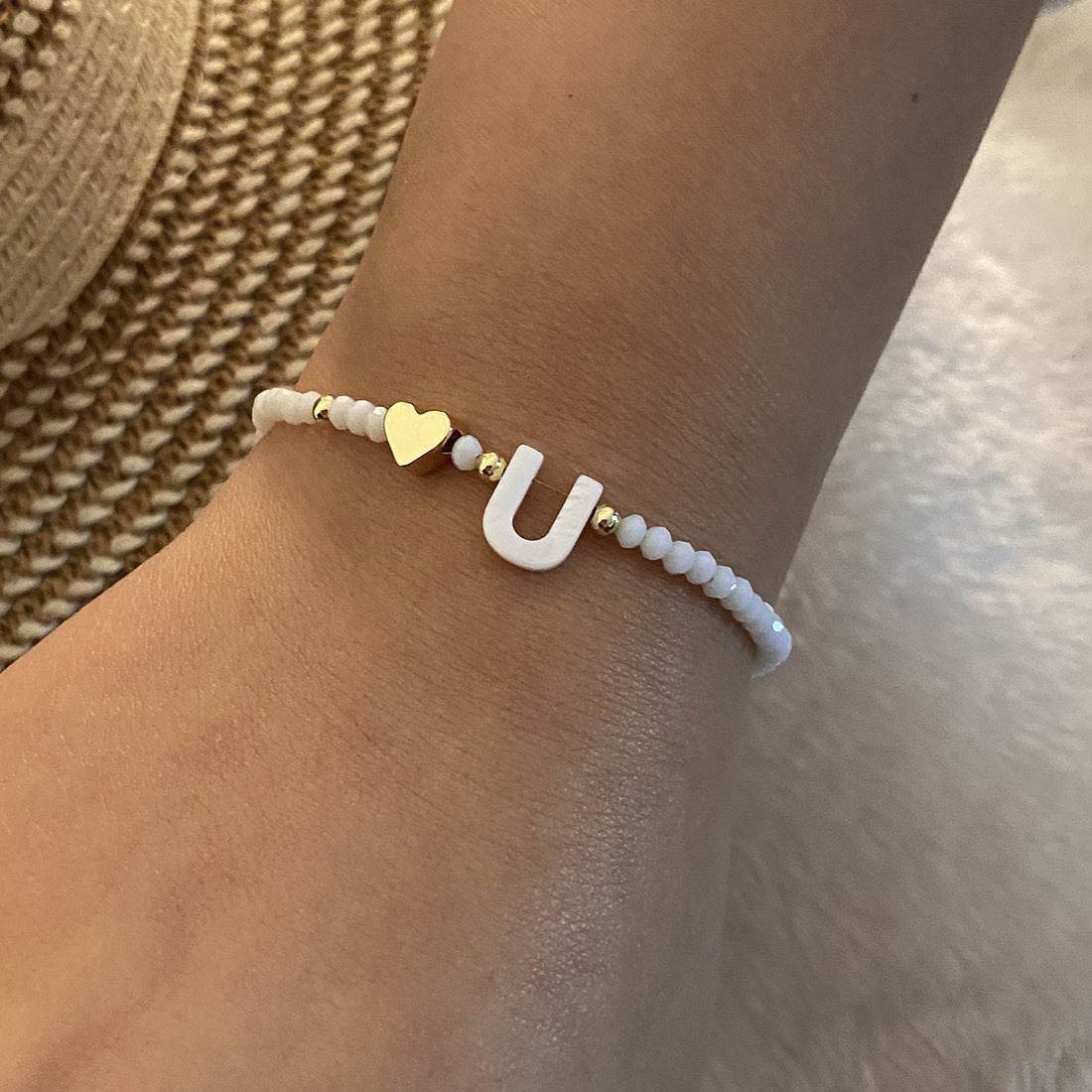26 Letters White Shell Beaded Bracelet Women Metal Love Design Bracelet Jewelry - Mubimart