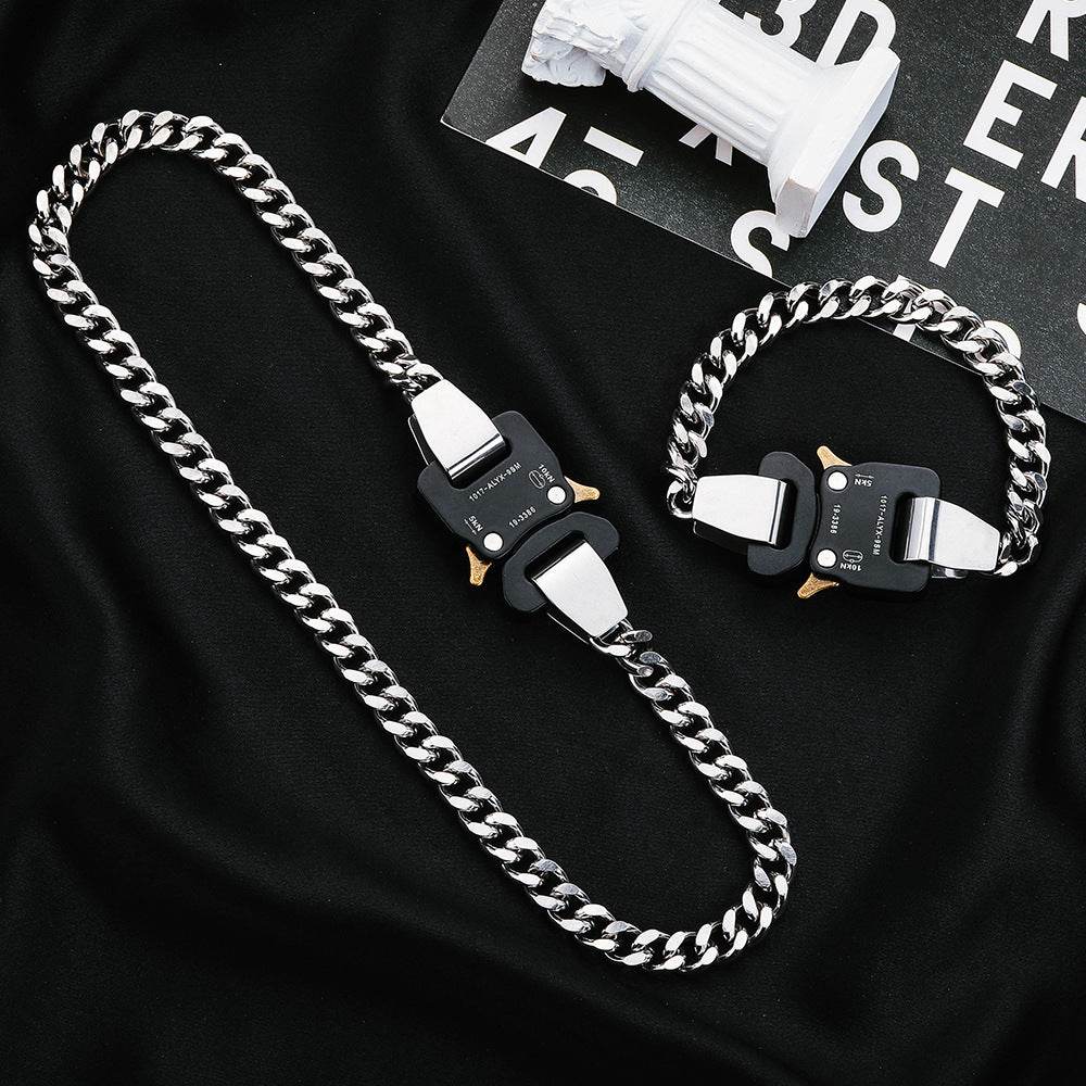 Mens Fashion Metal Clasp Necklace Collarbone Chain - Mubimart
